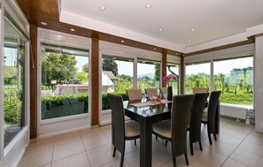 Dining - Lovely home in Ivanec (Ivanec)