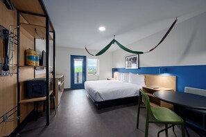 Chambre Standard, 1 très grand lit, balcon, vue sur la montagne | Accès au Wi-Fi (inclus), literie fournie