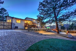 Exterior - Entertainer (Colorado Springs)