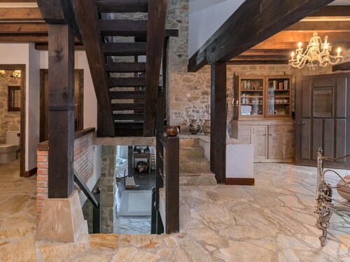 Spectacular manor house in an incomparable setting