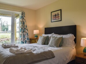 3 habitaciones, wifi gratis y ropa de cama 