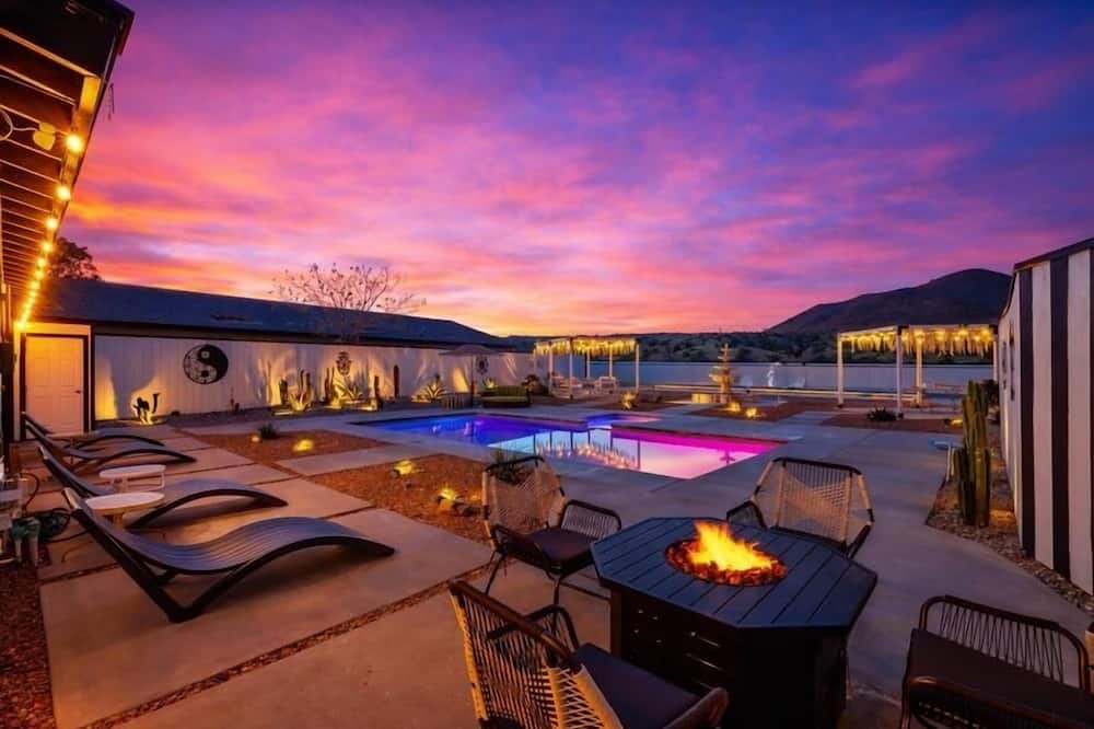 The Rosemary House Yucca Valley - Joshua Tree, CA