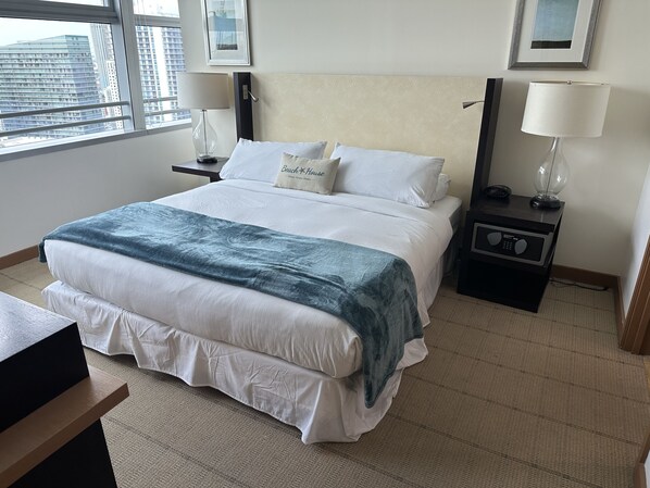 1 bedroom, iron/ironing board, WiFi, bed sheets - Luxury Apartment on Brickell Ave. (Miami)