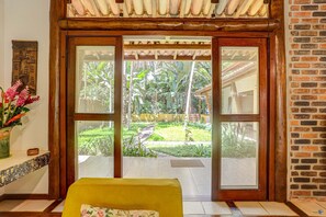 Interior - Casa Clareia Para até 12 Pessoas com Piscina a 150 Metros da Praia da Concha (Itacaré)