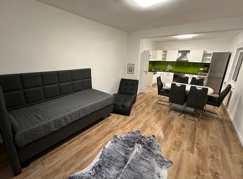 Erdgeschosswohnung mit Garten - GuestRooms24 - Marl