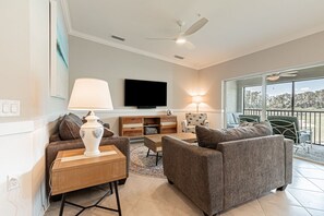 リビング エリア