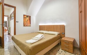 1 soverom, wi-fi (inkludert) og sengetøy