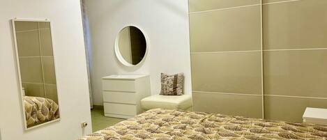 2 室のベッドルーム、ベッドシーツ