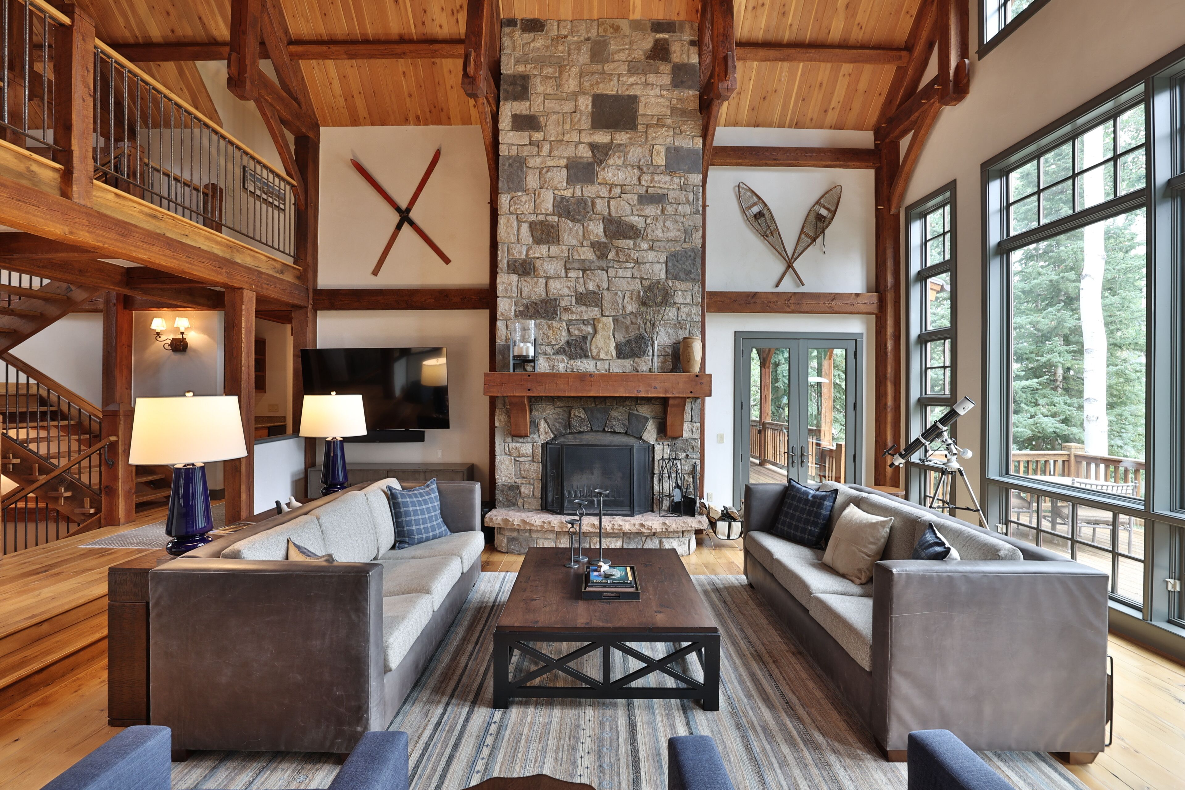 Mountain Village Marvel w/ Hot Tub & Home Gym!