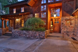 Exterior detail - Mountain Village Marvel w/ Hot Tub & Home Gym! (Mountain Village)