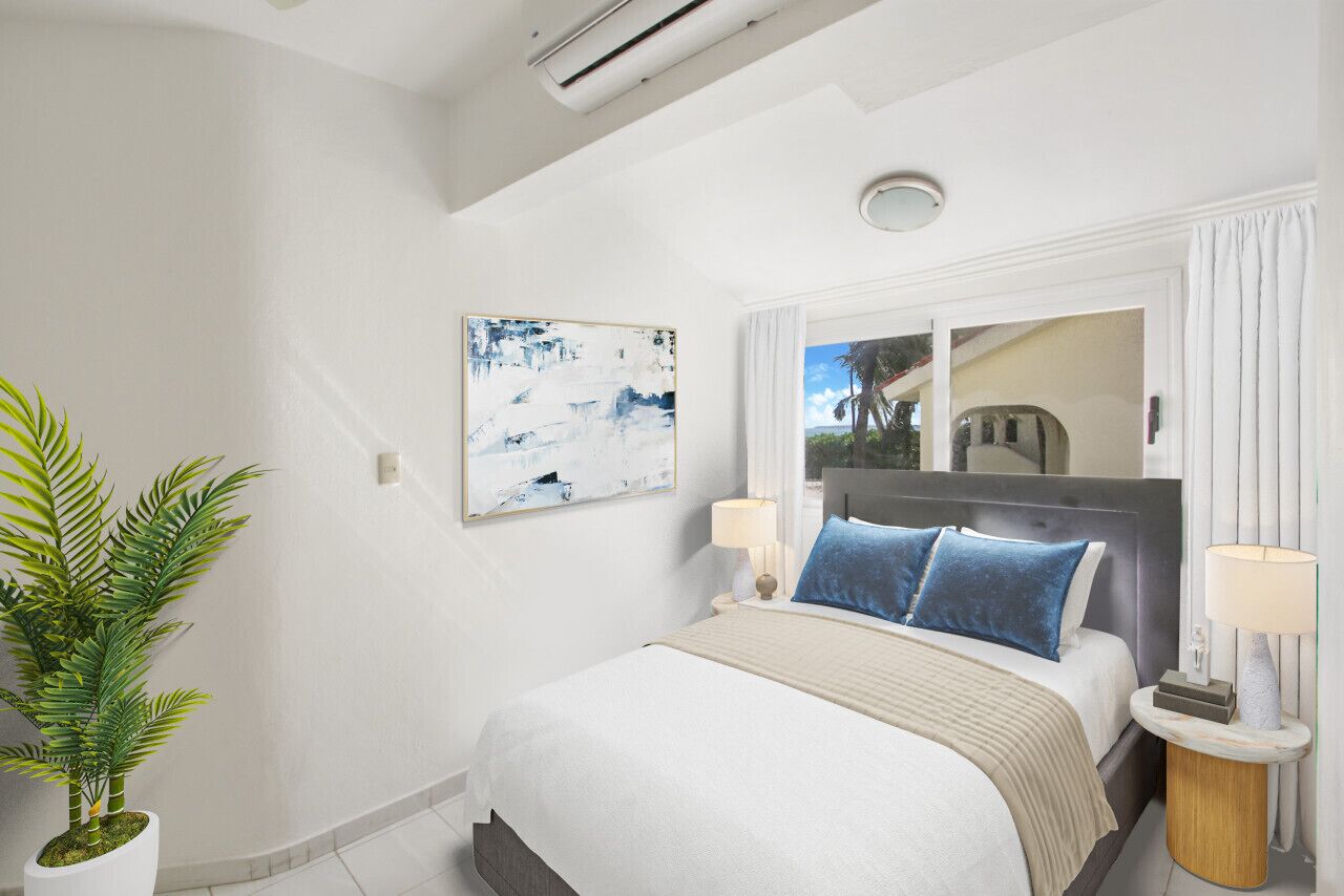 5 chambres, fer et planche à repasser, lit de bébé portatif