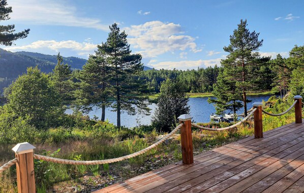 Property grounds - Stunning home in Mykland with WiFi (Mykland)