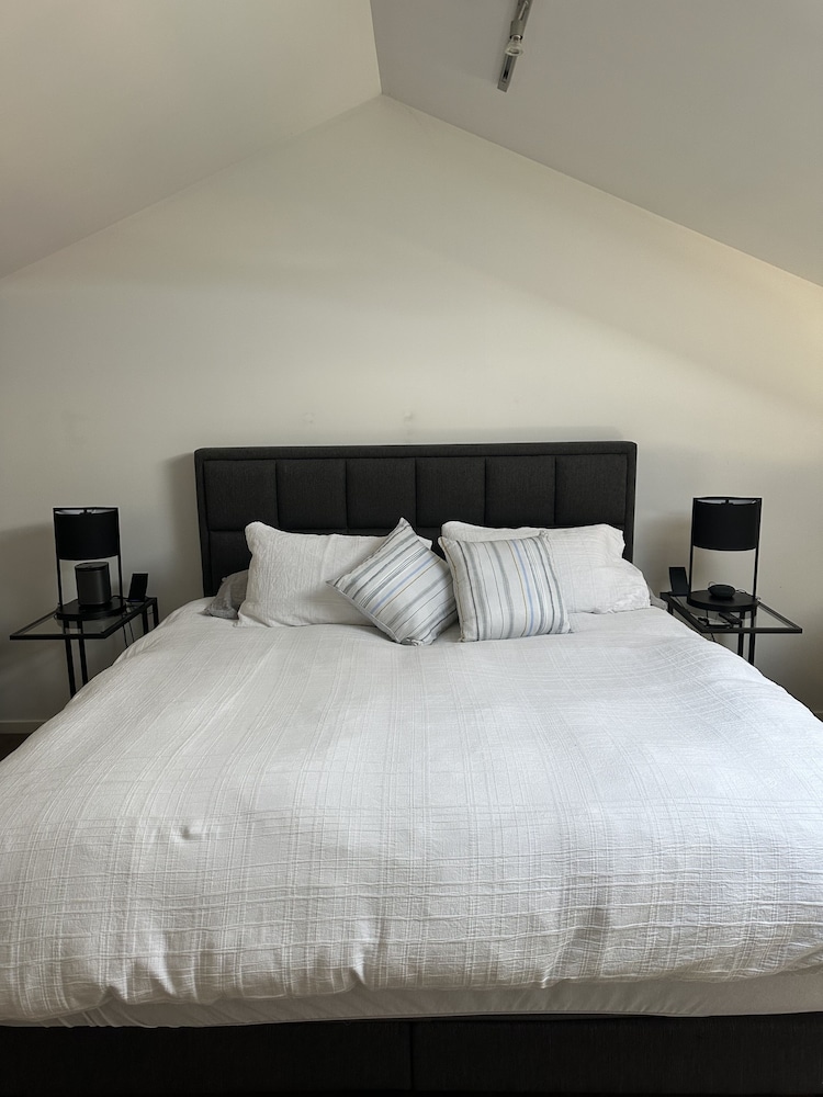 Boxwood ixl hobart waterfront hobart vrbo