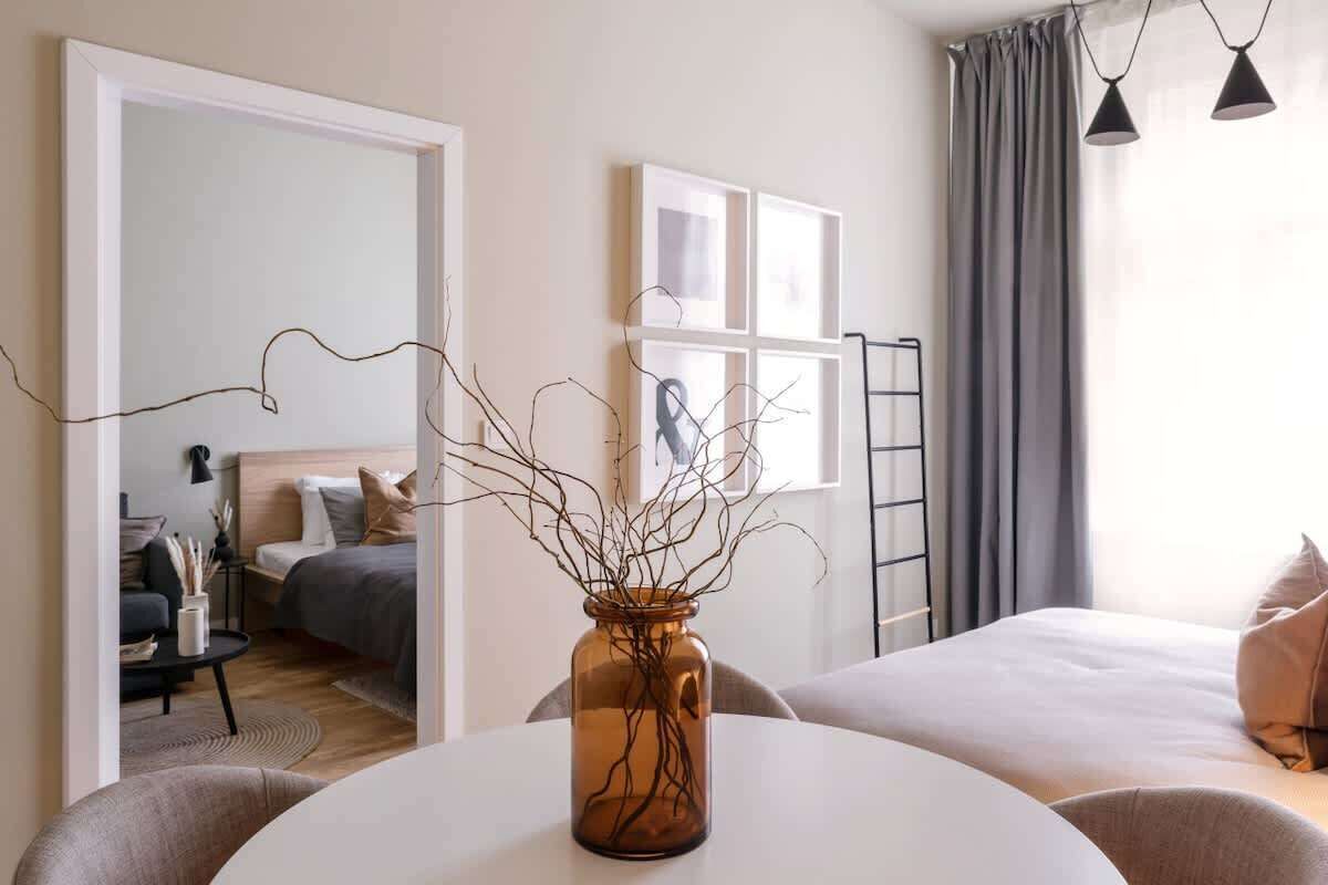 2 bedrooms, iron/ironing board, travel cot, WiFi