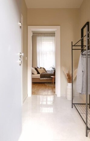 Interior - TurnKey | Karlin Studio I (Praha 8)