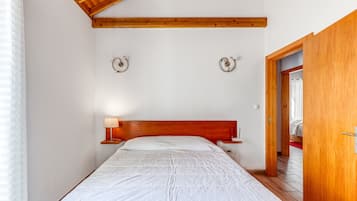 3 camere, ferro/asse da stiro, Wi-Fi gratuito, lenzuola