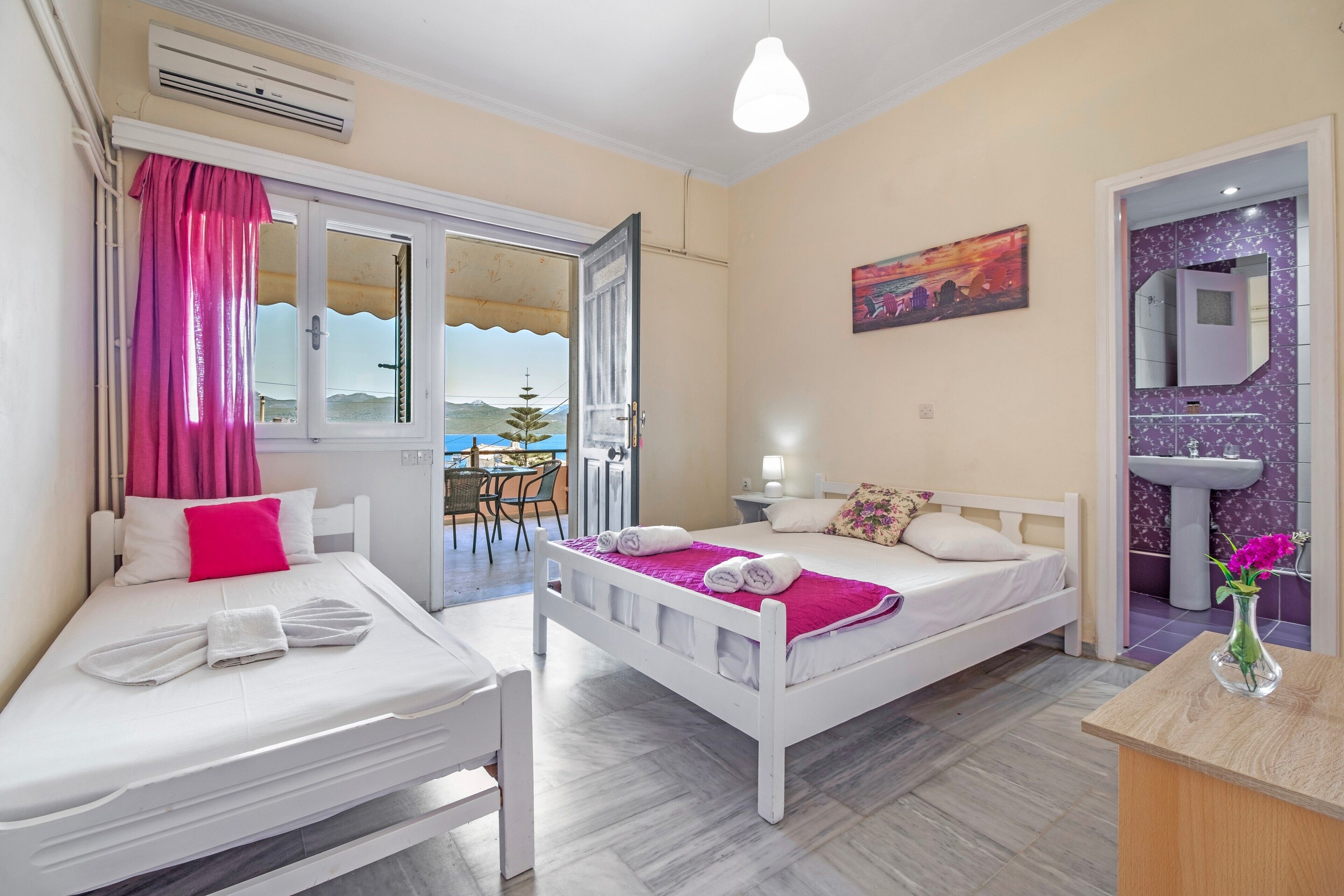 2 bedrooms, free WiFi, bed sheets