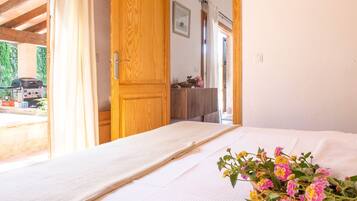 3 slaapkamers, gratis wifi, beddengoed