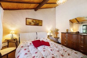 2 chambres, Wi-Fi gratuit, draps fournis