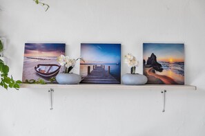 Interior - Studio Apartment 'With Garden View', Wi-Fi and Air Conditioning (Nikiana)