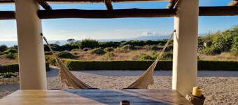 Holiday Home 'Casa Do Mar' with Sea View, Private Pool and Wi-Fi