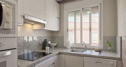 Apartamento 'La Molina' con vistas a la montaña, terraza privada y balcón
