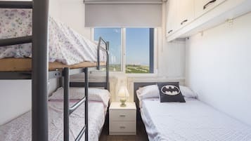 2 bedrooms, free WiFi, bed sheets