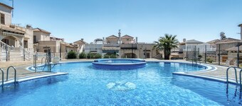 Villa "Solaris" with Shared Pool & Wi-Fi