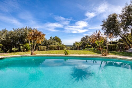 Maison de vacances 'Villa F5 Jardin, Piscine' avec piscine privée, terrasse privée et Wi-Fi