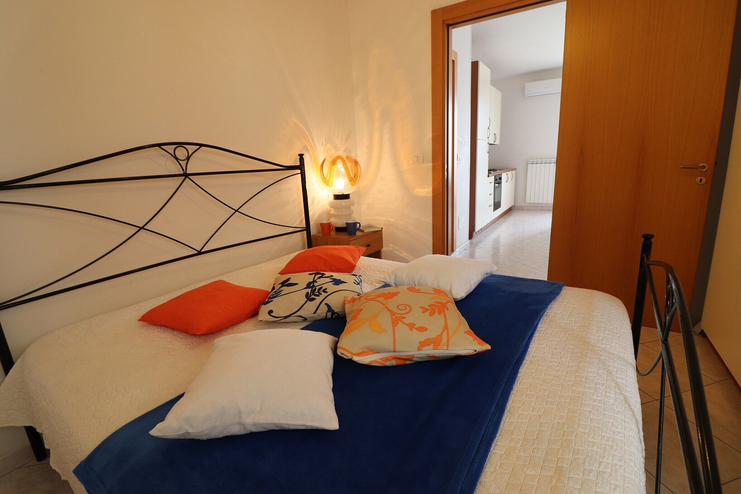 1 bedroom, iron/ironing board, WiFi (free), bed sheets