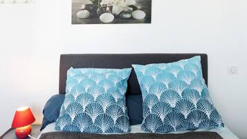 1 bedroom, iron/ironing board, free WiFi, bed sheets