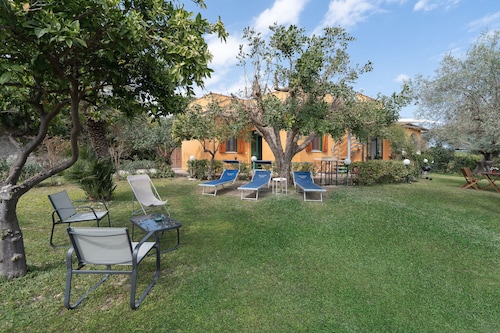 Maison de vacances 'Ciumara West' avec terrasse privée, Wi-Fi et climatisation