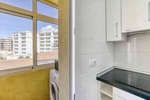 Interior - Apartment 'Escala Riells' with Balcony and Wi-Fi (Escala)