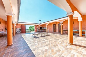 Outdoor dining - Villa 'Pedduzza' with Sea View, Private Terrace and Wi-Fi (Orosei NU)