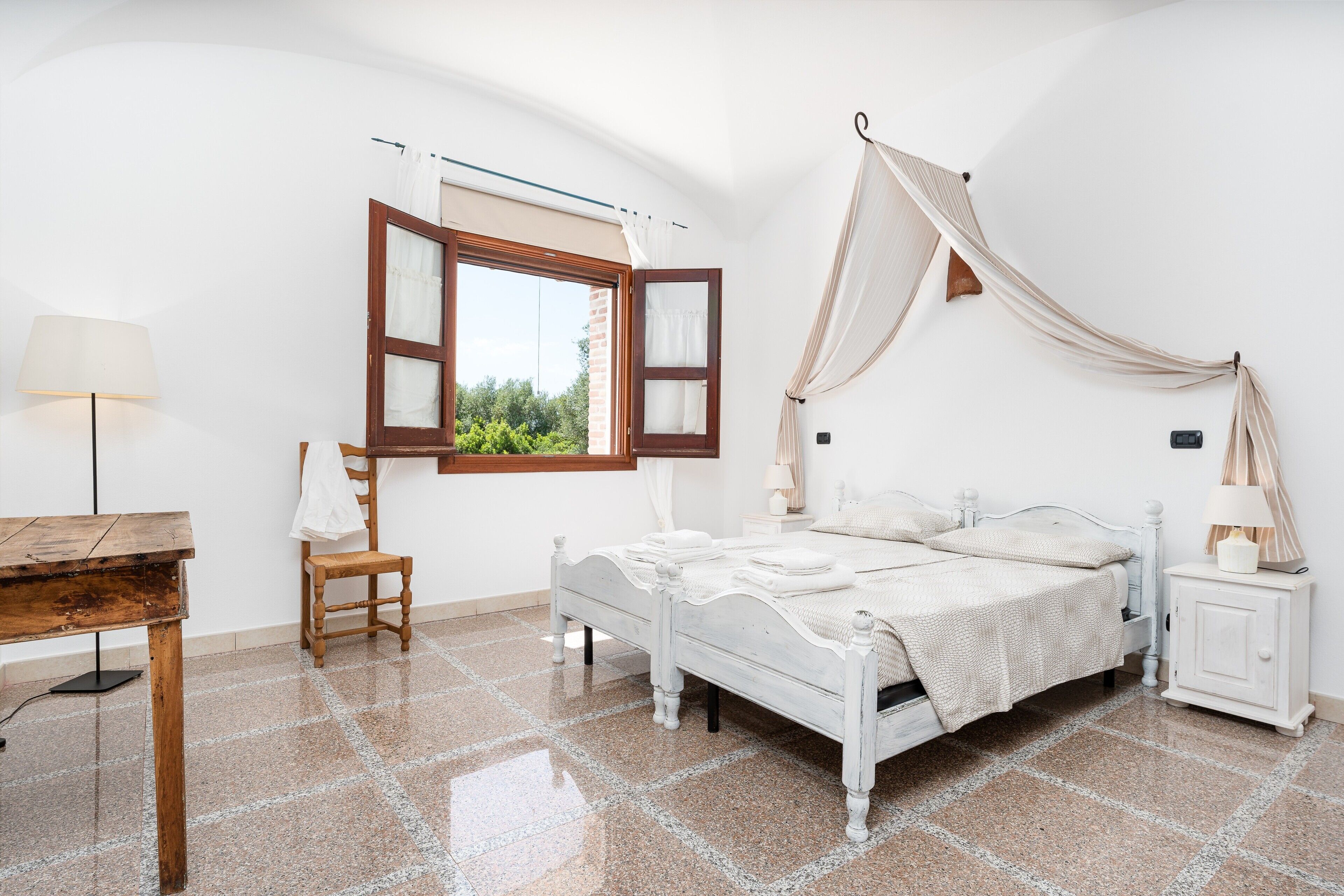 4 Schlafzimmer, Bügeleisen/Bügelbrett, kostenloses WLAN, Bettwäsche