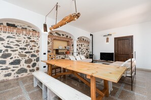 Interior - Villa 'Pedduzza' with Sea View, Private Terrace and Wi-Fi (Orosei NU)