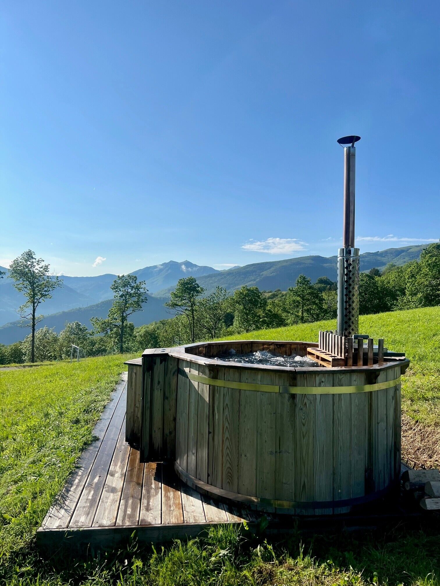 Bain à remous extérieur