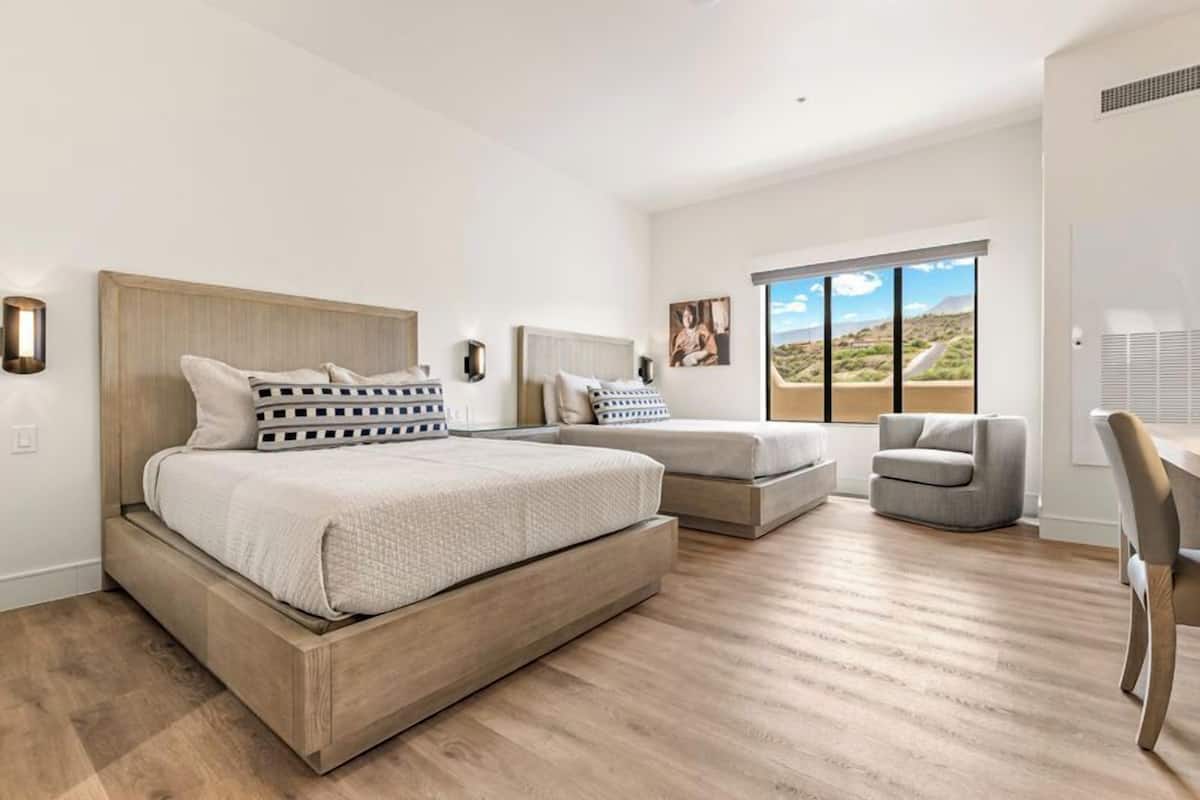 Suite, 2 grands lits | 1 chambre, literie de qualité supérieure