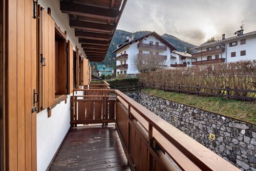 Appartement 'Résidence Malibu Appartamento 8' avec vue sur les montagnes et Wi-Fi