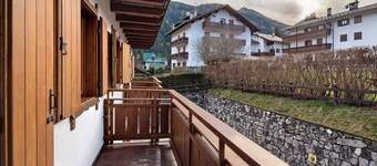 Apartment 'Residence Malibu Appartamento 8' with Mountain View and Wi-Fi