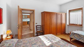 1 camera, Wi-Fi gratuito, lenzuola