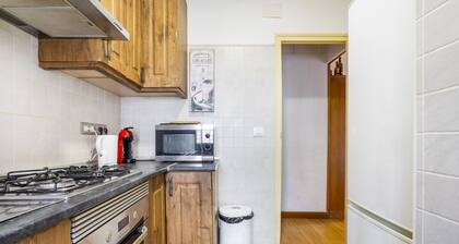 Apartment 'Zona Doctor Peset - B' with Balcony, Wi-Fi and Air Conditioning