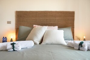 3 chambres, fer et planche à repasser, Wi-Fi gratuit, draps fournis