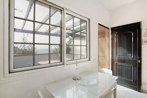 Dining - Vacation Apartment 'Faro De Sardina' with Shared Pool, Private Terrace and Wi-Fi (Sardina)