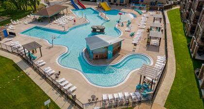 Cozy and luxurious 4-bedroom "Lake Retreat in the Heart of Arnolds Park!"