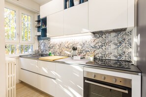 Fridge, microwave, dishwasher, coffee/tea maker - CaseOspitali - Alice’s House nice trilo 6 pax (Milan)
