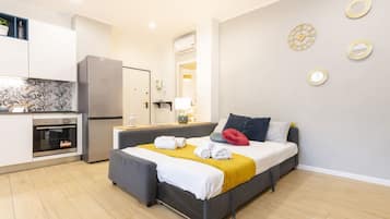 2 Schlafzimmer, Schreibtisch, BĂŒgeleisen/BĂŒgelbrett, WLAN