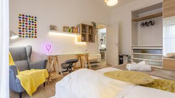 2 camere, una scrivania, ferro/asse da stiro, Wi-Fi