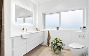 Shower - Cozy home in Roskilde with WiFi (Roskilde)