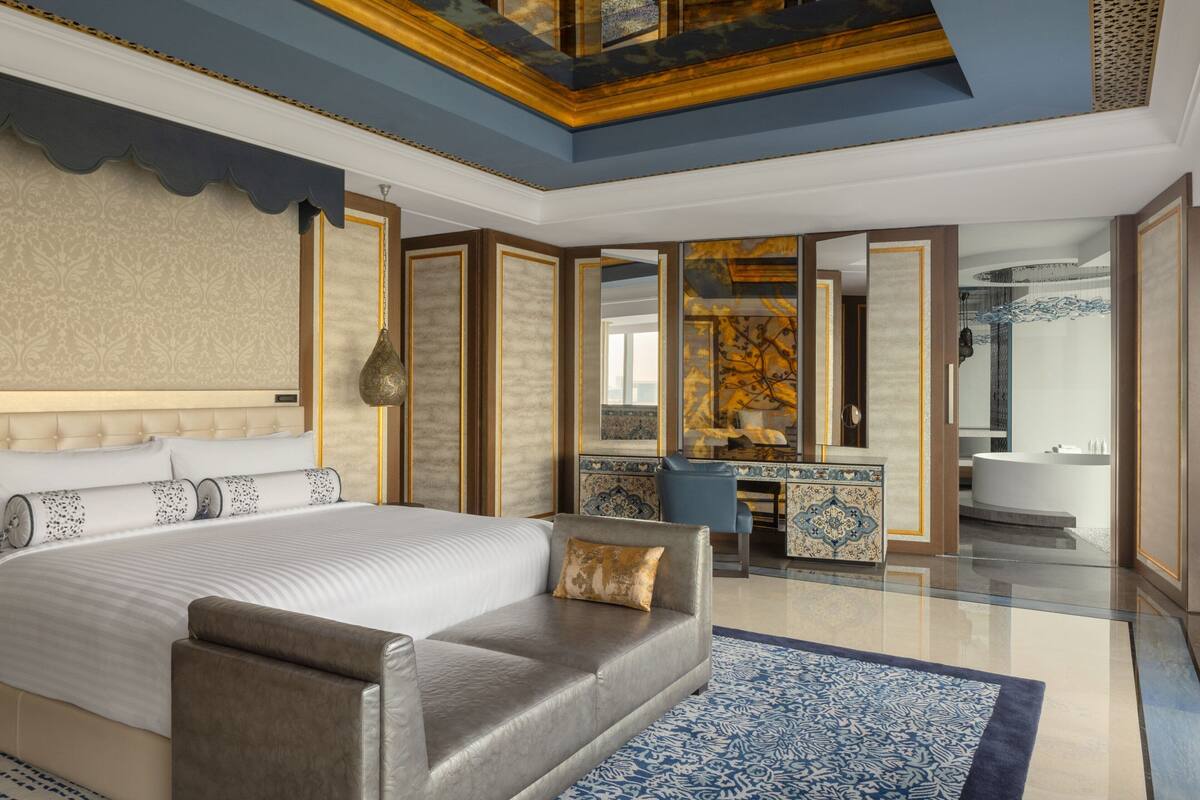 Presidential Suite, 1 Bedroom | 1 bedroom, hypo-allergenic bedding, in-room safe, desk